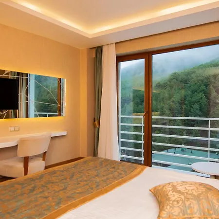 Cam Thermal & Hotel