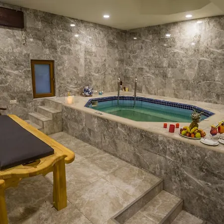 Hotel Cam Thermal &