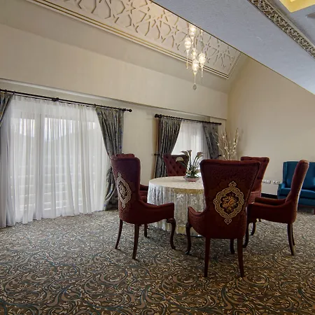 Hotel Cam Thermal &