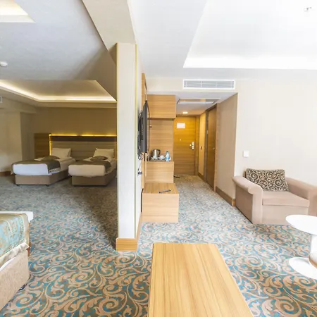 Cam Thermal & Hotel