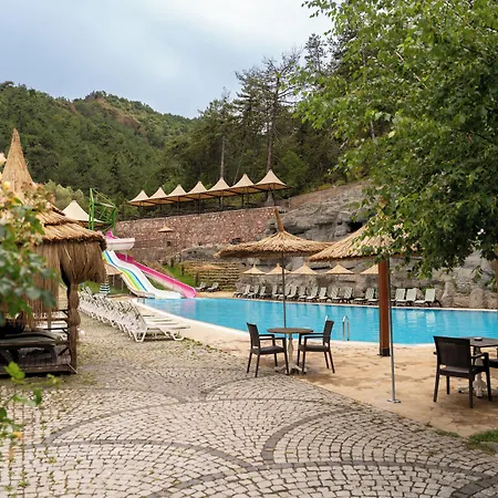 Hotel Cam Thermal &